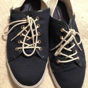 Tommy Hilfiger blue and white canvas tennis shoes